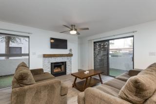 Walkable 2BR in Old Town w Pool More - 1