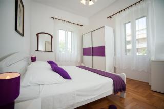Apartment Anamarija-Bačvice - Split - 2