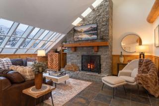 Whistler Village Penthouse 4-Bed - 1