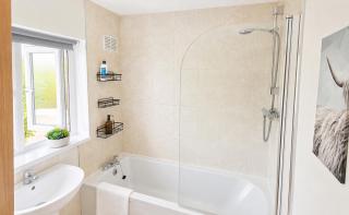 4 Bedroom Contractor Accommodation near Southmead Hospital Airbus Rolls Royce Filton - Bristol - 1