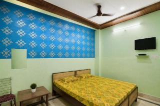 Priti Guest House - 3