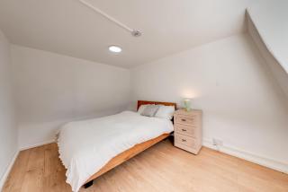 Chatham Hostel - 3