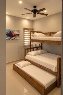 2br/2ba Condo 1 block to ocean! - Unit 3 - 5