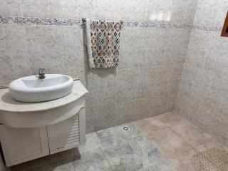 Casa confortável com cachoeira e piscinas naturais - 1