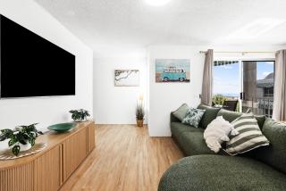 Coastal Retreat - 3