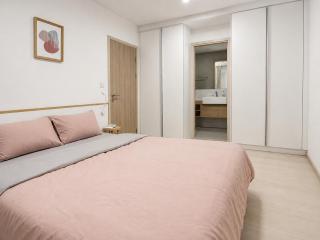 Noble Ambience Sukhumvit 42 - Garden View Apartment - 1
