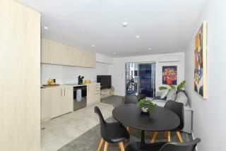 Modern 1 Bedroom Apartment with Private Balcony - 1