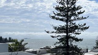 A Minutes Walk To The Beach! - 2
