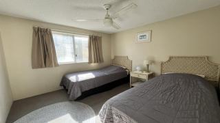 Summervale Unit 3 - 1