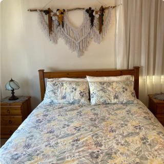 Cosy Home Close to Everything! - 0