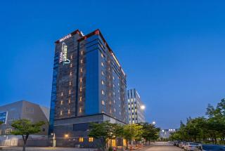 Hotel Airport - 9