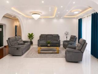 Modern Apartment Free WiFi Airport pickup - 8