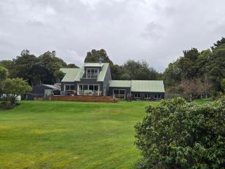 Tui Hideaway - 0