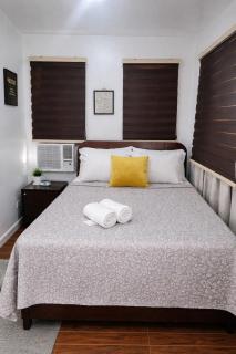 Point Gate Inn - 3