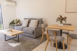 Modern 2BR Townhouse in Fairfield - Lower Hutt - 0