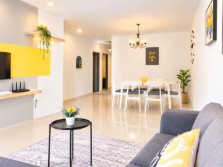 6 Superb PoolView Waterpark Manhattan Homestay Ipoh - 6