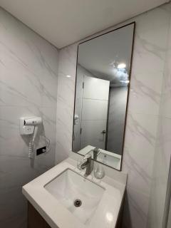 1 br with balcony on the hilltop facing sea view - 3