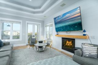Sandy Heels: Luxury 6BR Crystal Beach Retreat with Gulf Views, Private Pool & Beach Walk - 8