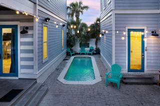 Sandy Heels: Luxury 6BR Crystal Beach Retreat with Gulf Views, Private Pool & Beach Walk - 7