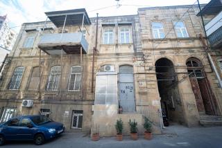 Cave Flat by Nizami & Fountain Sq - 4