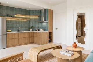 The Paramount Nha Trang Oceanview Apartment by San Ocean - 6