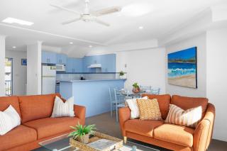 Breakers 2 - Mollymook - 5