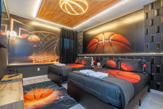 9BR Themed Dluxx Home with Private Pool 10018 - 8