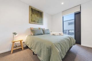 Christchurch CBD - 2BR with Parking & Balcony - 8