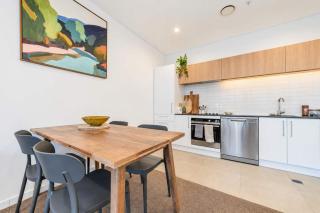 Christchurch CBD - 2BR with Parking & Balcony - 7