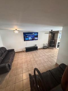 Casa Blanca Patio and private garage - 2