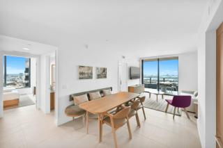 Corner Bay View Stay with Pool and Balcony in Miami G2515 - 7