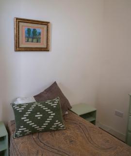 458 - Favlyn Boutique Apartments 3 - 4