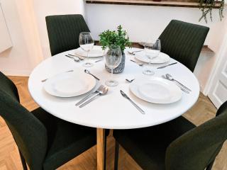 Ultracentral Apartment 2 BR Novotel Area - 1