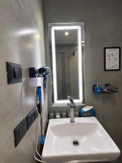 Studio apartment in Noida 36th Floor - 1