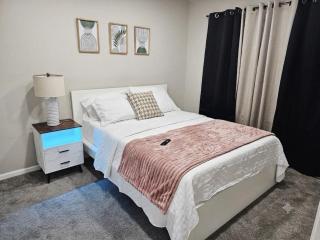 6 Beds , Ideal for Crews & Insurance , Close to Naval Base, 6 Flags - 2