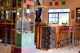 Gingerbread Restaurant & Hotel - Nuevo Arenal - 6