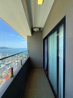 FLC Sea Tower - The Beach Quy Nhơn City - 8