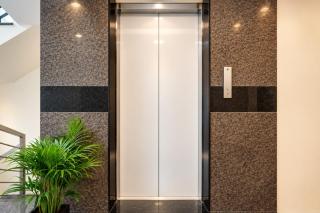 East Land Hotel Near Manyata Tech Park, Bangalore - 5