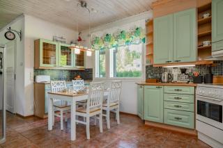 Aurora Forest House, Sauna By Lapland Host - 8