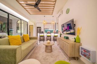 3BR villa with pool & rooftop jungle views - GF4 by TROPICALLY - 9