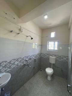 Retreat Inn - 4