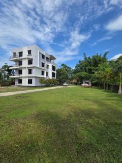 Retreat Inn - 5