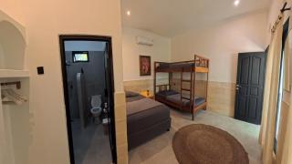 Jepun Villas 10 - One Bedroom with 3 beds and kitchen - 2