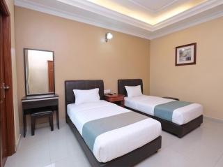 Swing & Pillows - Ayuni Hotel, Bangi Selangor - 9