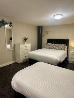 NEWLY refurbished JULY 2026 - One bedroom - Sleeps 6 - BD1 - 3