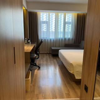 Atour Hotel Dalian Development Zone Jinma Road - 4