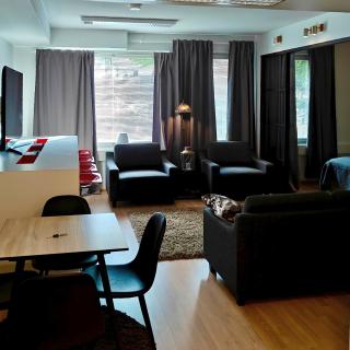 Modern Design Apartment in the City Center - 9