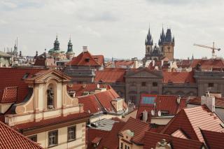 Exclusive Old Town Suites with City Views & AC by EasyBNB Premium - Praga - 3
