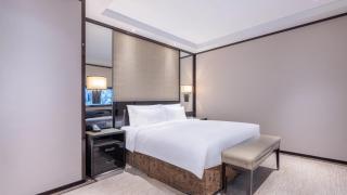 Wyndham Grand Plaza Royale Ningbo - 9