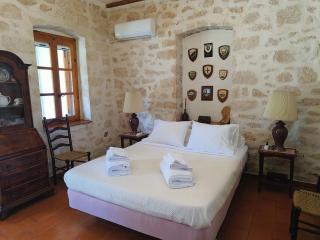 Danae's Stone House - 6